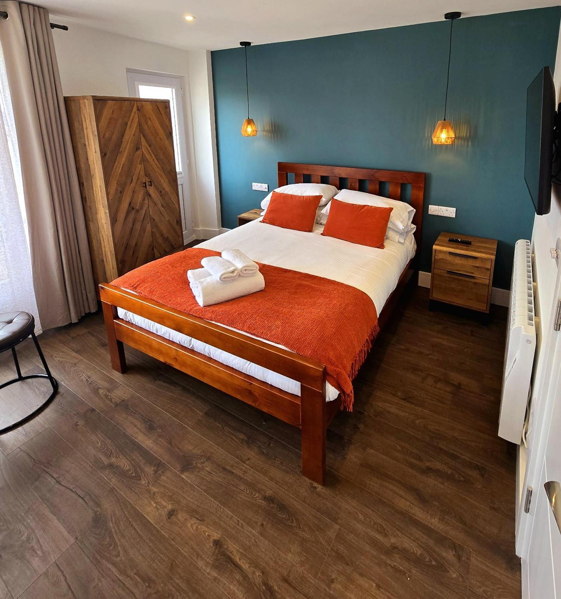 Premier 4 - Stunning Suite, Beautiful Sea Views St Ives (Cornwall)