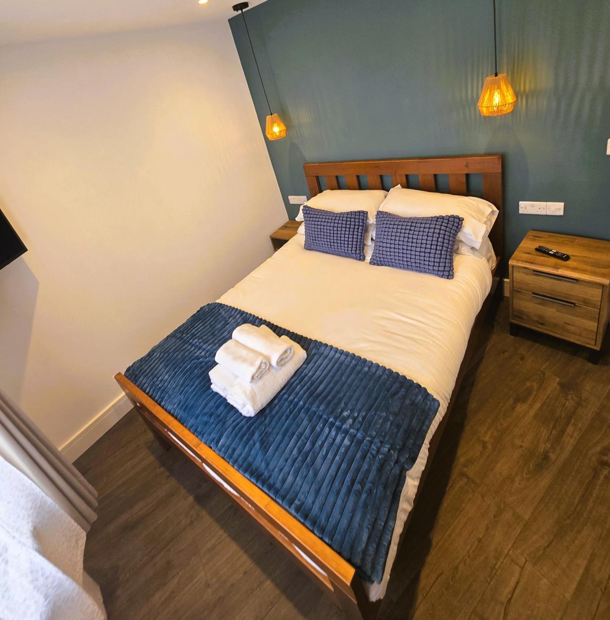 Premier 4 - Stunning Suite, Beautiful Sea Views Apartment